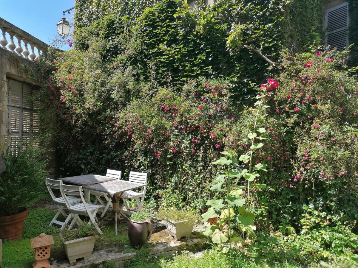 Jardin Et Hotel Particulier Bayeux Kültér fotó